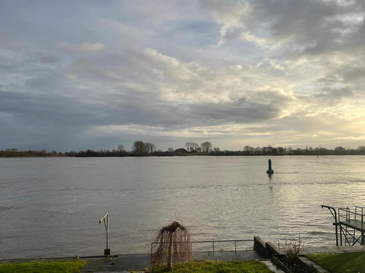 Sonnenschein Apartment Brake  Bagian luar foto