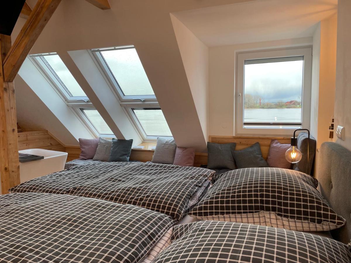Sonnenschein Apartment Brake  Bagian luar foto