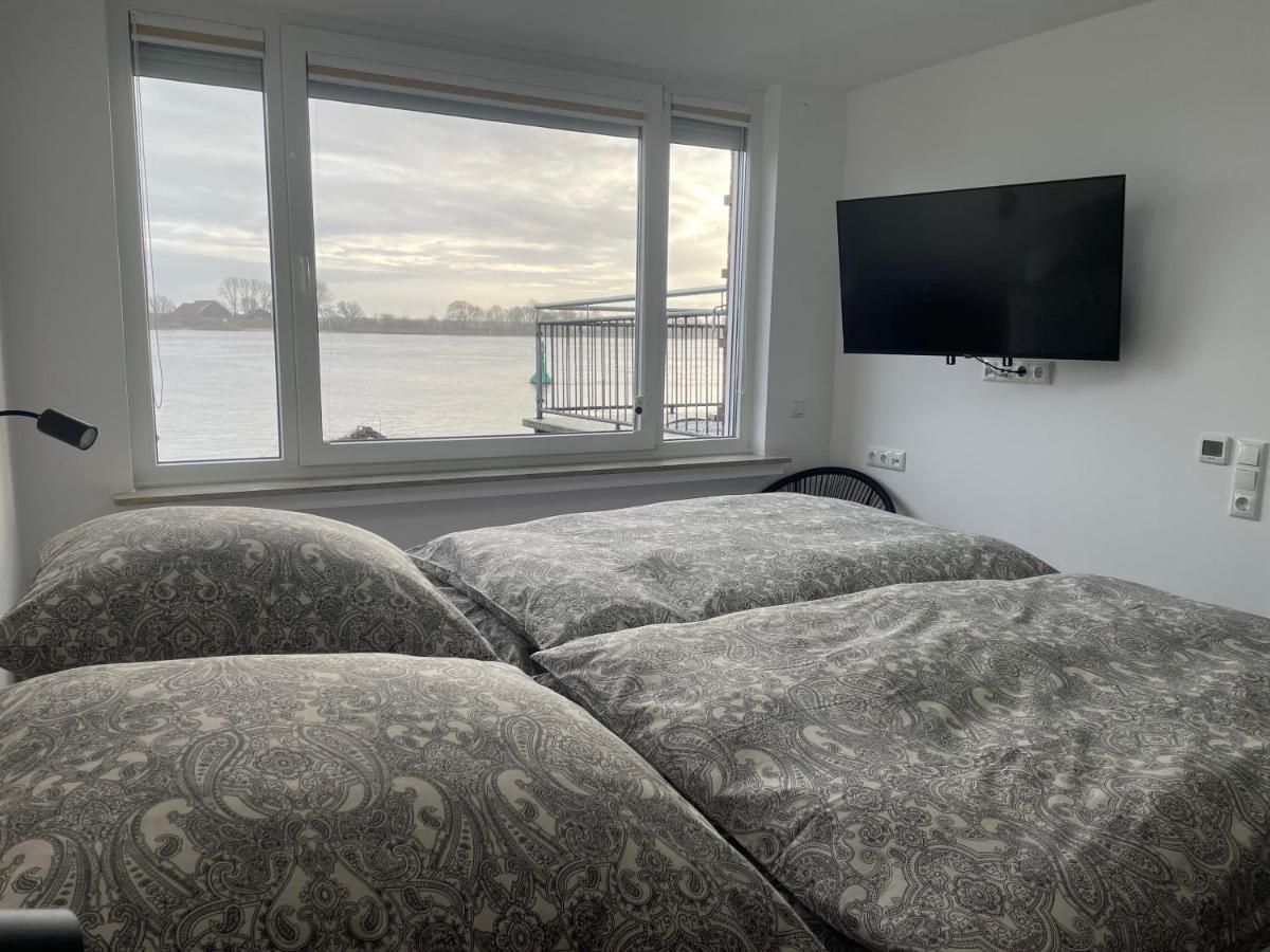 Sonnenschein Apartment Brake  Bagian luar foto