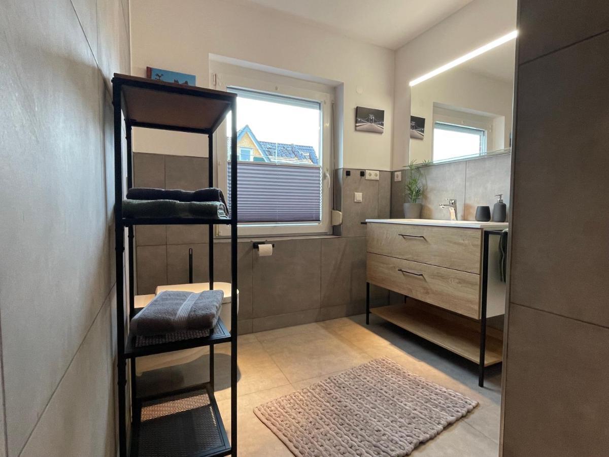 Sonnenschein Apartment Brake  Bagian luar foto