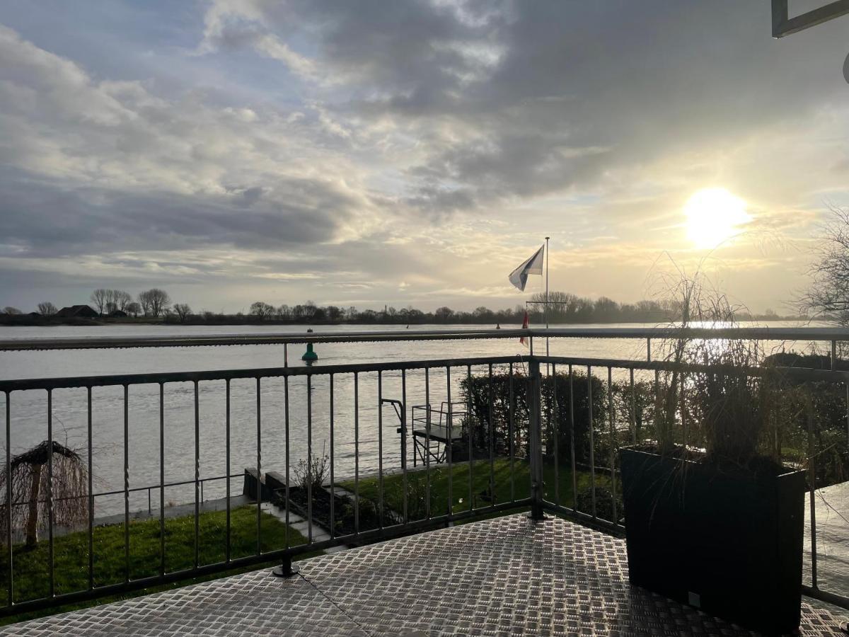 Sonnenschein Apartment Brake  Bagian luar foto