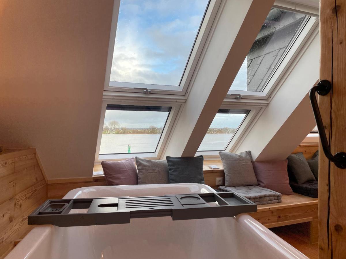 Sonnenschein Apartment Brake  Bagian luar foto